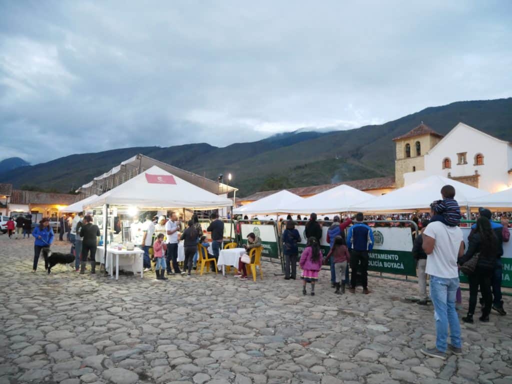 Zicht op Plaza Mayor tijdens festival de Caballo